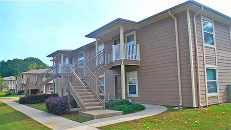 Jackson Grove Apartments